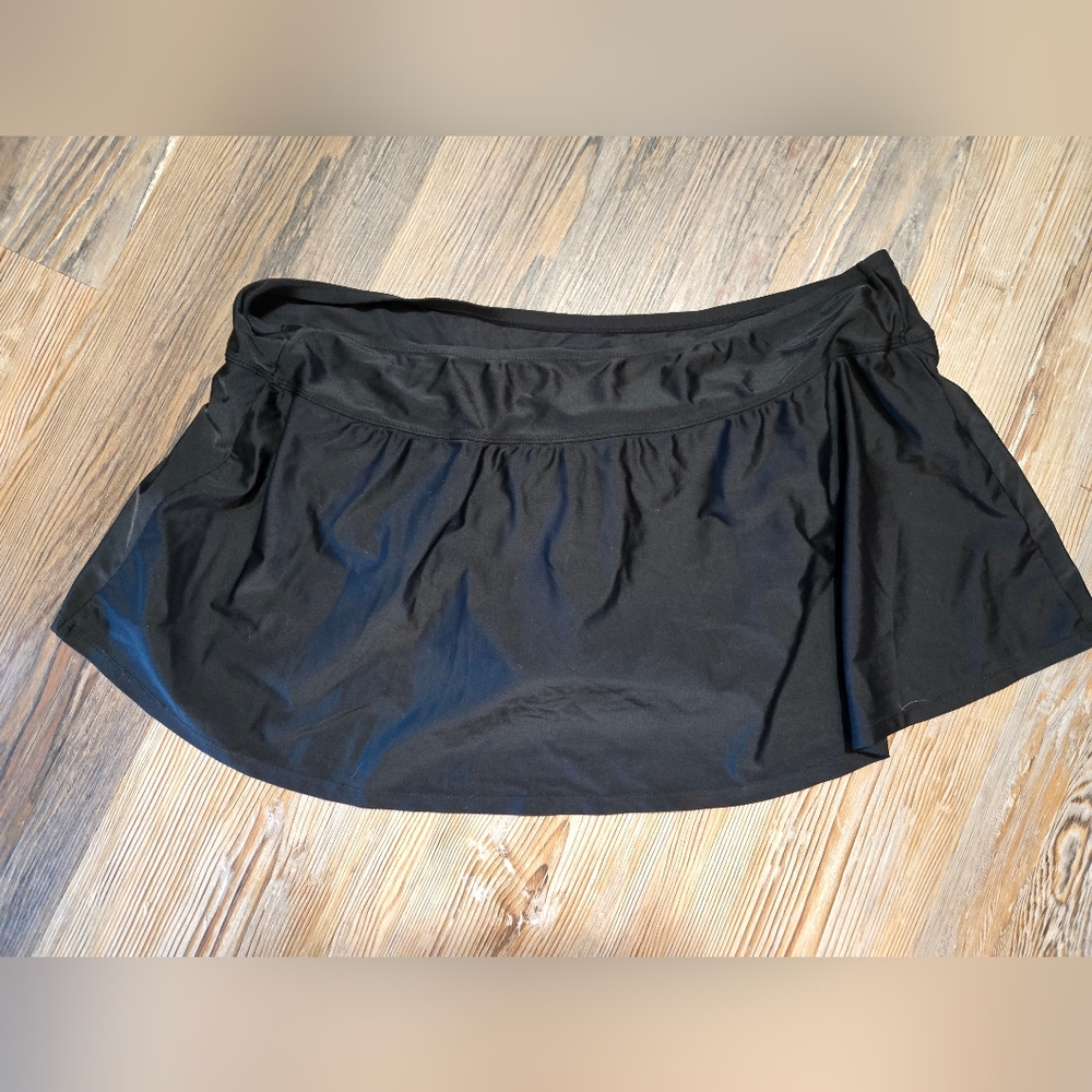 Ava & Viv Classic Black Swim Skort, Size 20W, Black, Perfect Shape